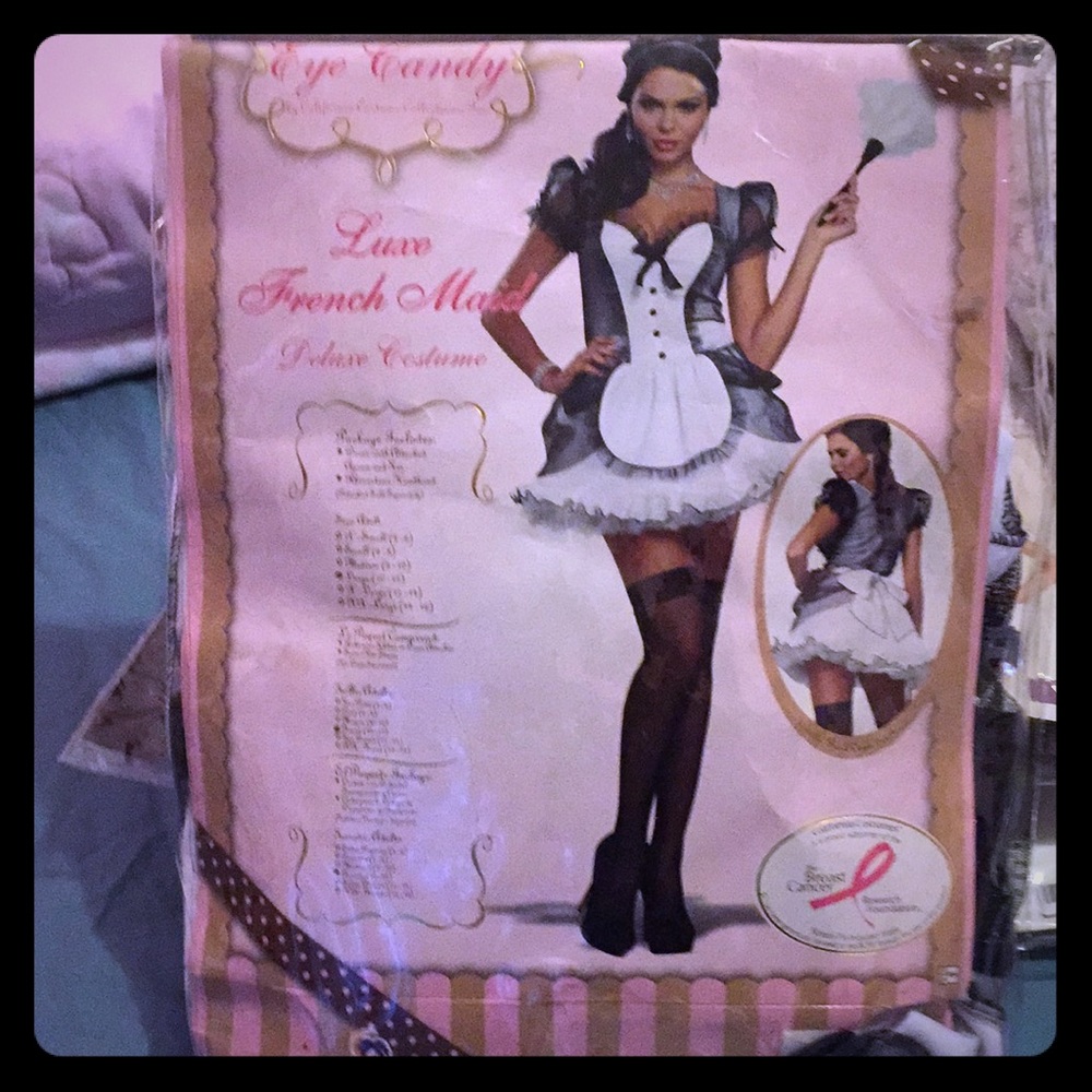 Costume